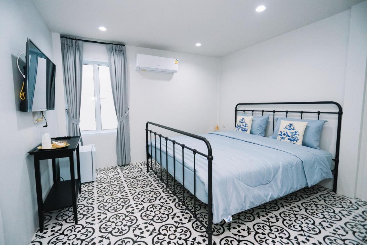 Chertel Poshtel Ban Chamun Екстер'єр фото